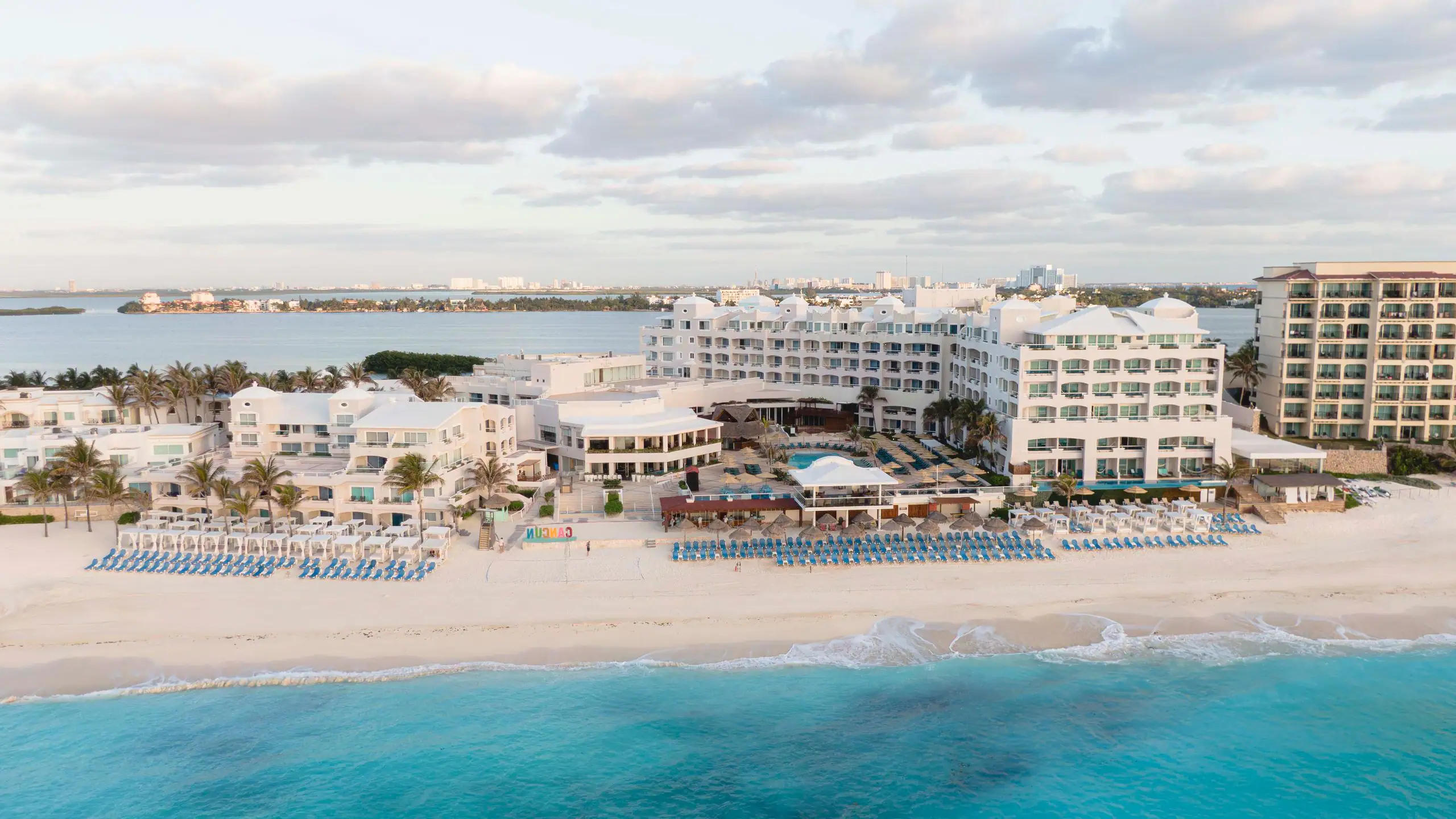 Sunscape Cancun family-friendly all-inclusive resort with beachfront pools and ocean views in Cancun, Mexico.